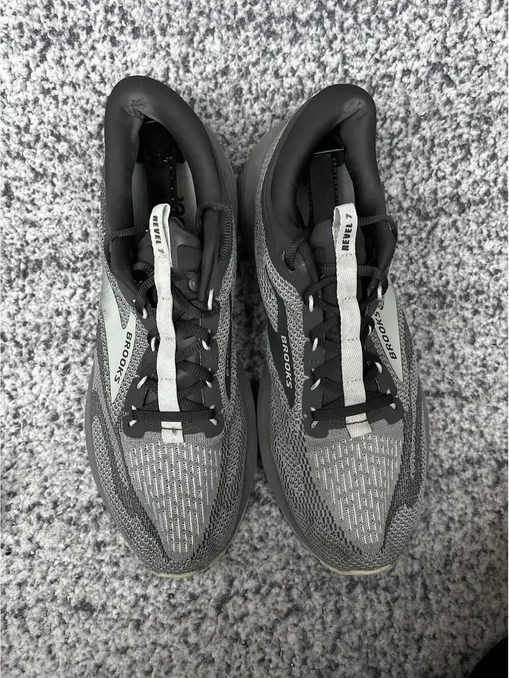 Brooks Revel 7 Running Shoes Mens 12 Gray Black Neutral Run Walk Preowned